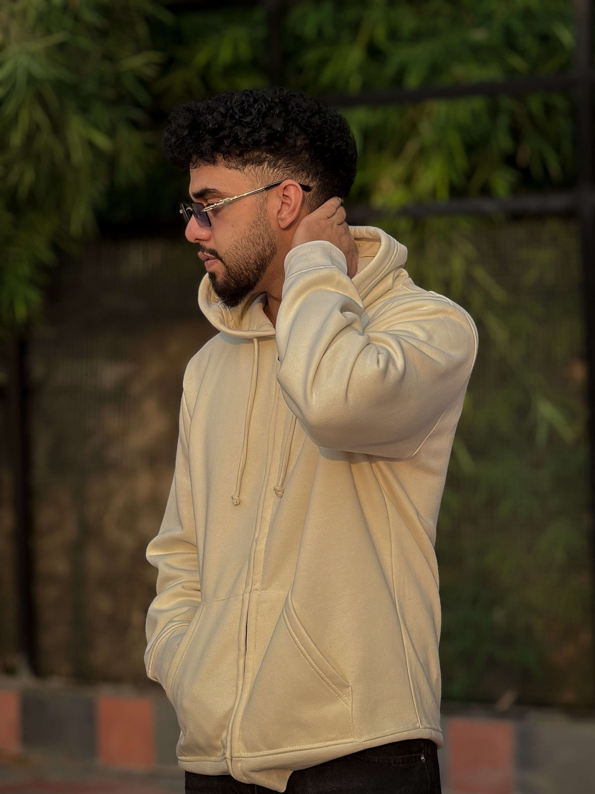 Cream zipper Hoodie