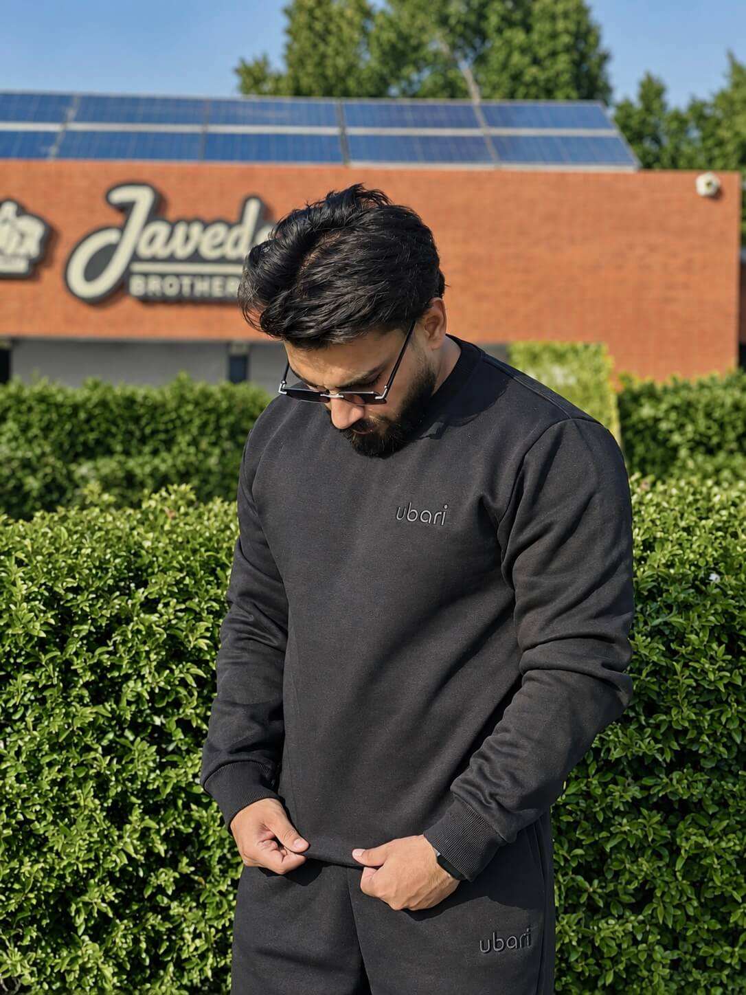 Black Sweatshirt
